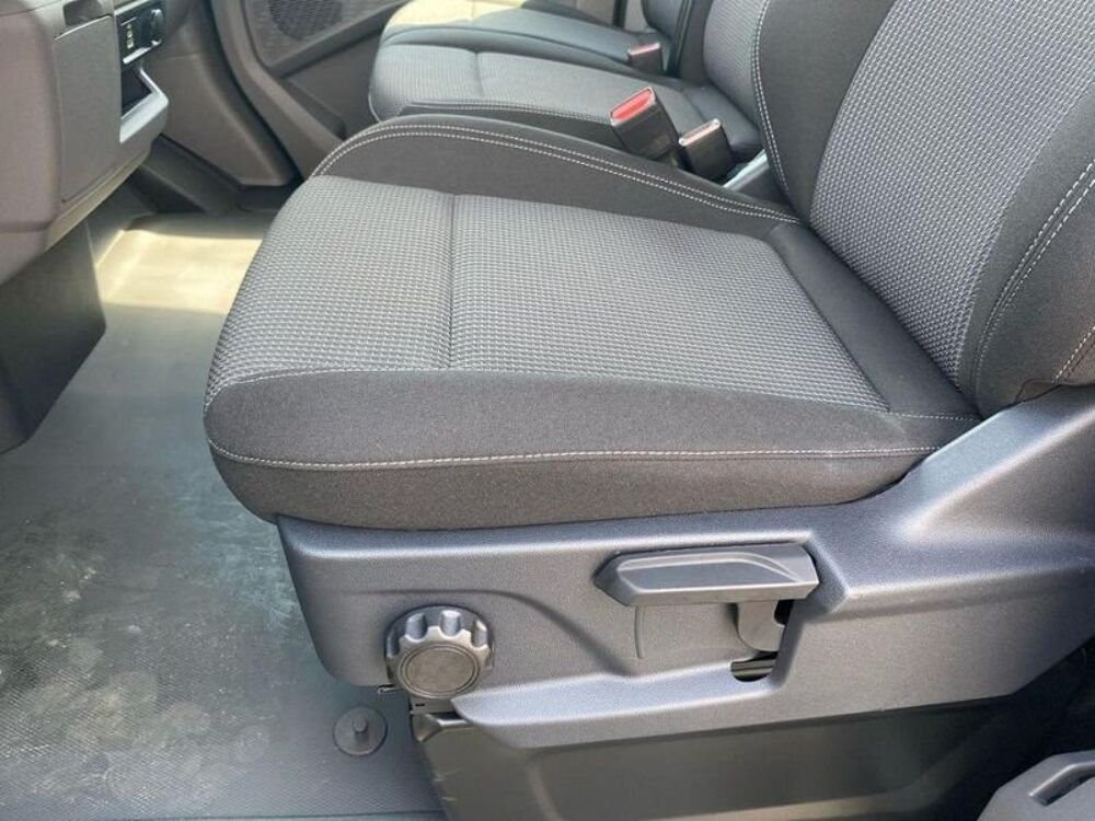 Transporter Combi Volkswagen 2026 occasion 33700 M&eacute;rignac