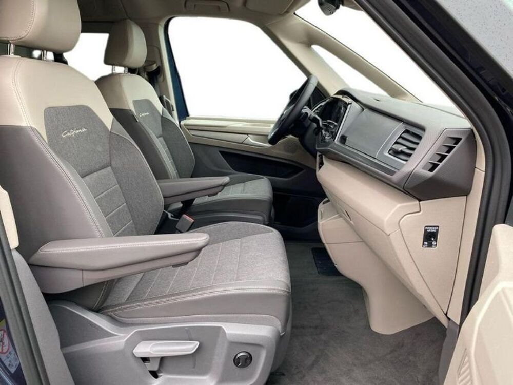 MULTIVAN Volkswagen 2026 occasion 33700 M&eacute;rignac