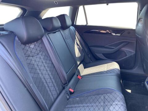 Passat Volkswagen 2025 occasion 33700 M&eacute;rignac