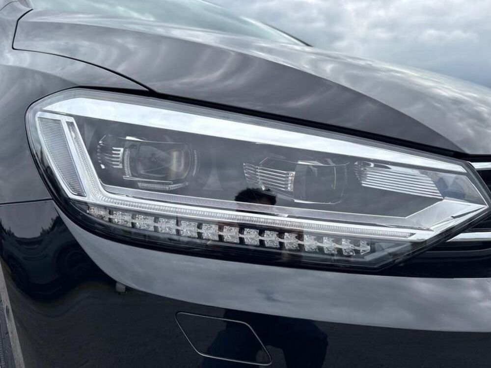Touran Volkswagen 2026 occasion 33700 M&eacute;rignac
