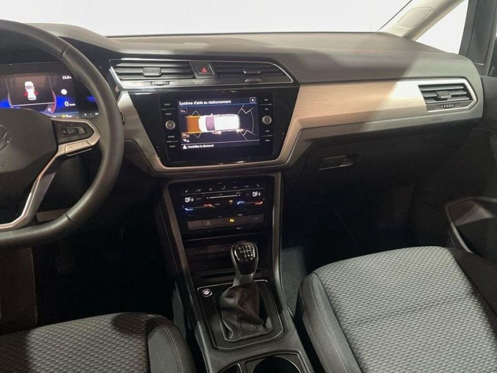 Touran Volkswagen 2025 occasion 33700 M&eacute;rignac