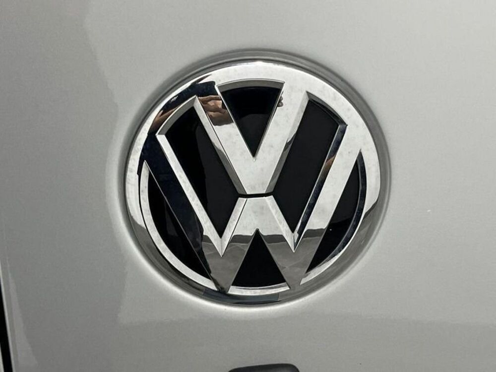 Transporter Combi Volkswagen 2023 occasion 33700 M&eacute;rignac
