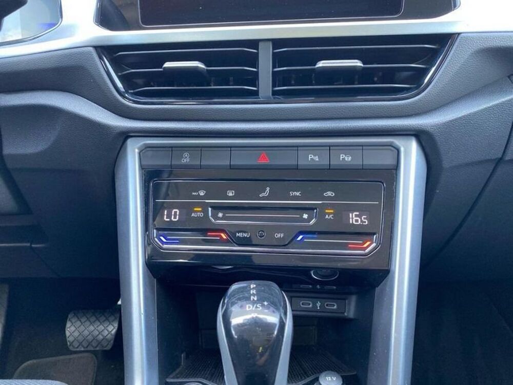 T-ROC Volkswagen 2023 occasion 33700 M&eacute;rignac