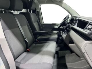 Transporter Combi Volkswagen 2023 occasion 33700 M&eacute;rignac