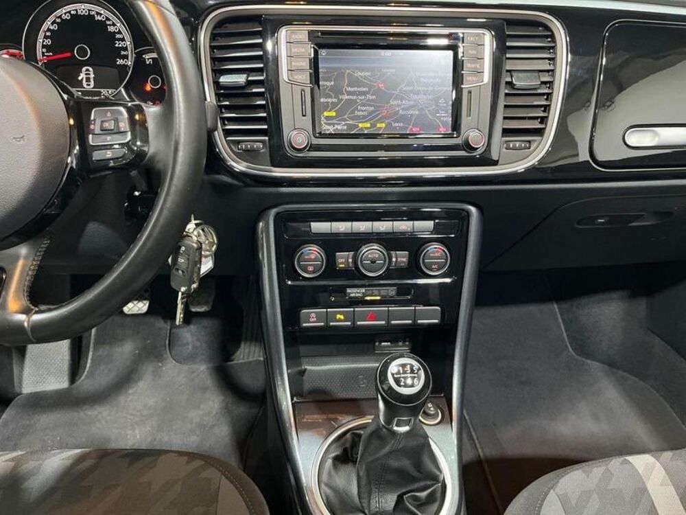 COCCINELLE II Volkswagen 2017 occasion 33700 M&eacute;rignac