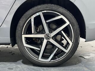 Golf Volkswagen 2023 occasion 33700 M&eacute;rignac