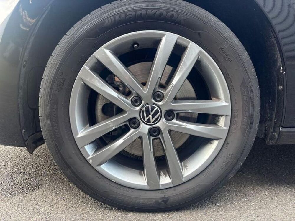 Touran Volkswagen 2024 occasion 33700 M&eacute;rignac