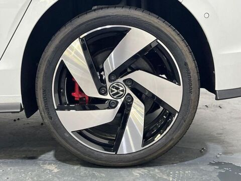 Golf Volkswagen 2025 occasion 33700 M&eacute;rignac
