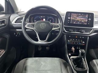 T-ROC Volkswagen 2023 occasion 33700 M&eacute;rignac