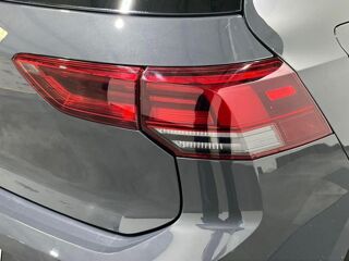 Golf Volkswagen 2023 occasion 33700 M&eacute;rignac