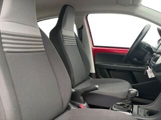 UP Volkswagen 2023 occasion 33700 M&eacute;rignac