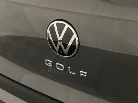 Golf Volkswagen 2024 occasion 33700 M&eacute;rignac
