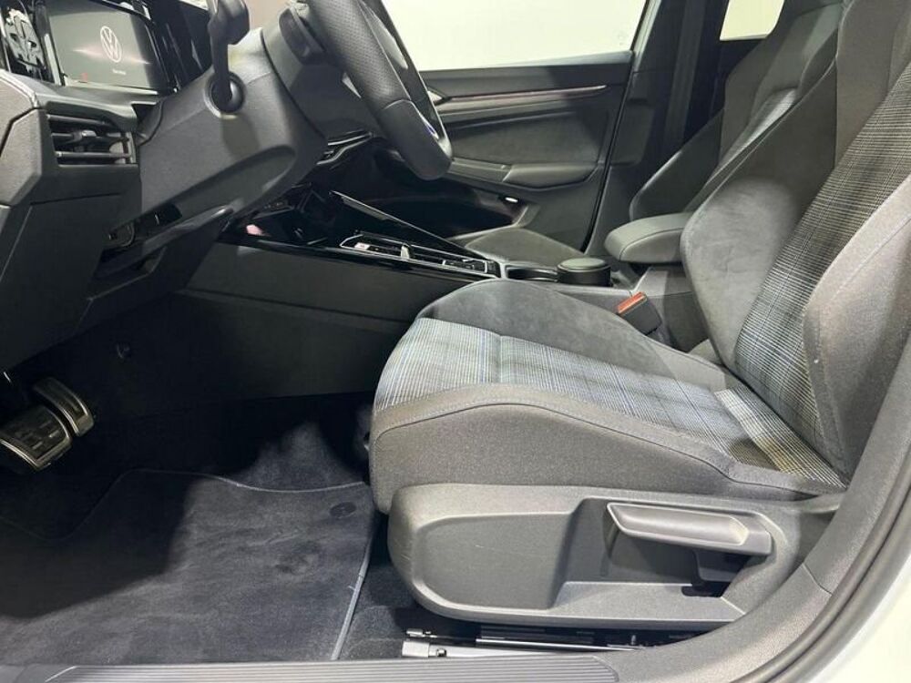 Golf Volkswagen 2025 occasion 33700 M&eacute;rignac