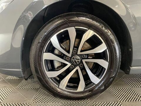 Golf Volkswagen 2023 occasion 33700 M&eacute;rignac