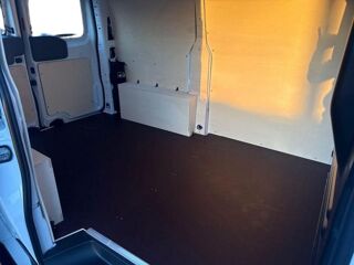 Transporter Combi Volkswagen 2026 occasion 33700 M&eacute;rignac