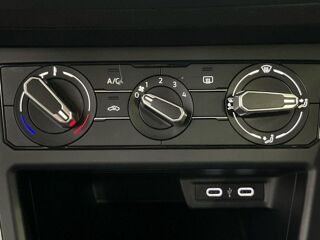 Polo Volkswagen 2023 occasion 33700 M&eacute;rignac
