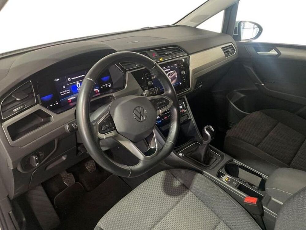 Touran Volkswagen 2023 occasion 33700 M&eacute;rignac