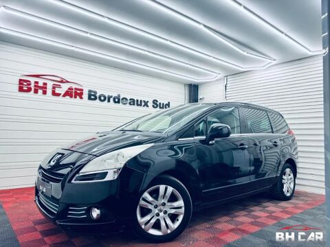 Peugeot 5008 - GENERATION-I 1.6 HDI 110 ALLURE - Noir