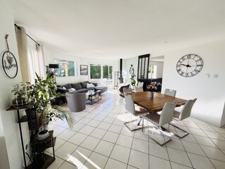  Maison  vendre 6 pices 151 m