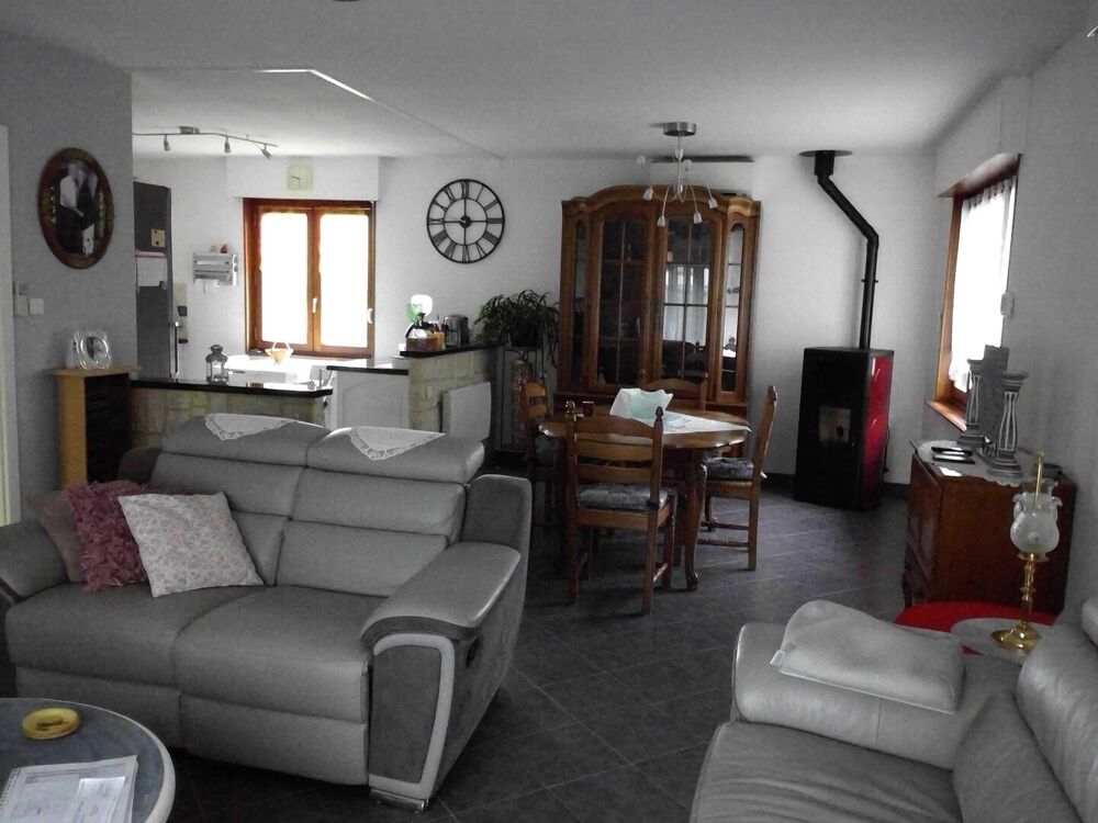 Maison individuelle, 4 chambres.