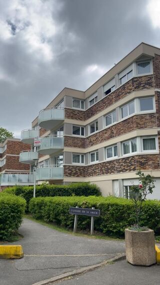  Appartement � vendre 4 pi�ces 89 m�