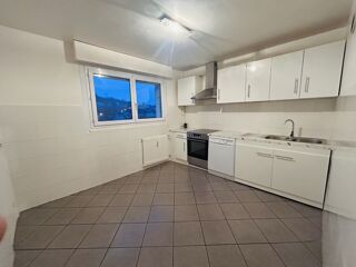  Appartement à vendre 4 pièces 81 m²