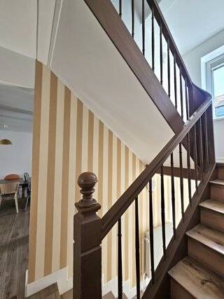  Maison à louer 6 pièces 150 m²