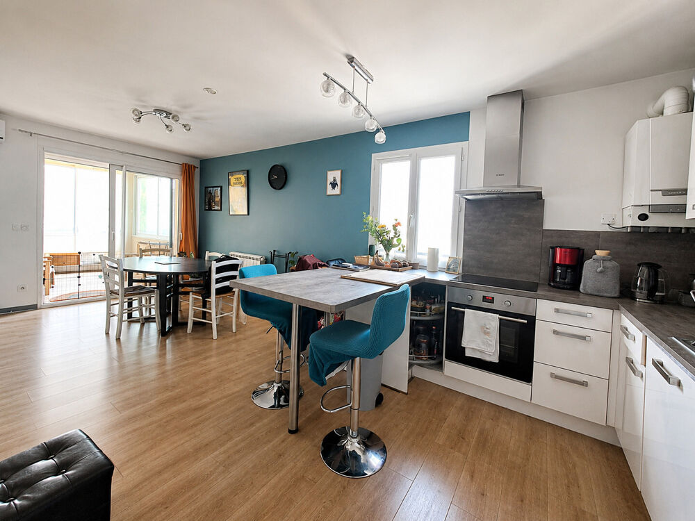 PERTUIS, Appt T4 Duplex + Garage + Parking