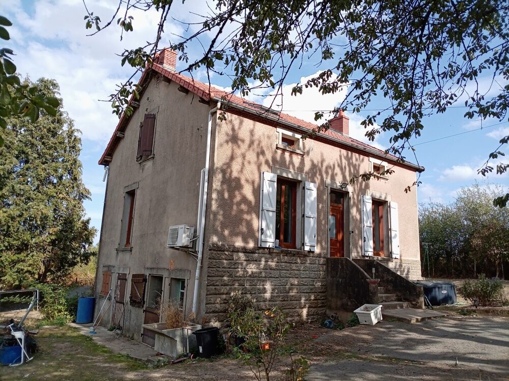Vente Maison Charmante maison avec grange cherche nouvelle famille  Cette charmante Saint-éloy-les-mines