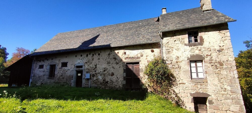 Maison 7 pièces 225 m² · à Sérandon · 225 m² · 96 000 €