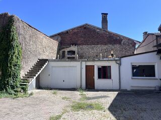 Vente Immeuble Immeuble : 1 appartement 1 local commercial 1 garage  2 ateliers. Morhange