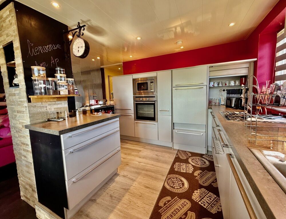 Vente Maison Maison individuelle sur 6 ares clos et arbors Montreux-vieux