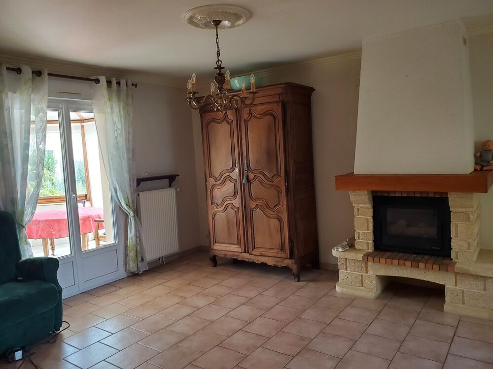 Vente Maison 10 kms de Verneuil Pavillon trois chambres avec sous-sol Verneuil sur avre