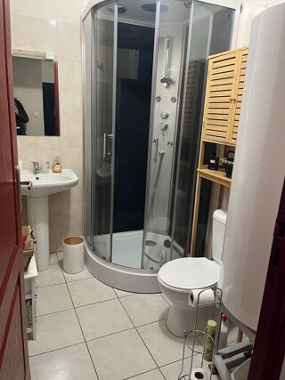  Immeuble � vendre 15 + pi�ces 260 m�