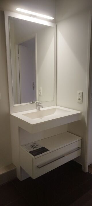  Appartement à louer 2 pièces 46 m²