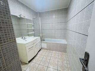  Appartement à vendre 4 pièces 81 m²