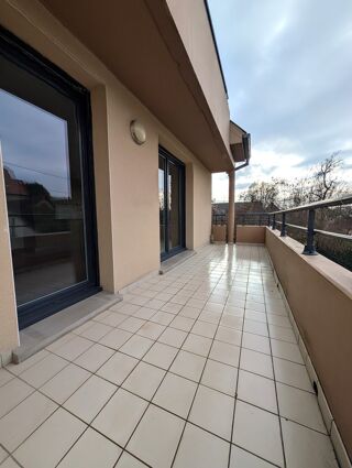  Appartement � vendre 3 pi�ces 77 m�