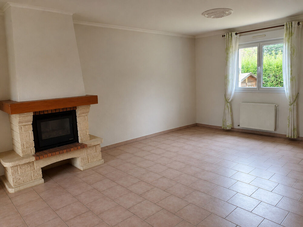Vente Maison 10 kms de Verneuil Pavillon trois chambres avec sous-sol Verneuil sur avre