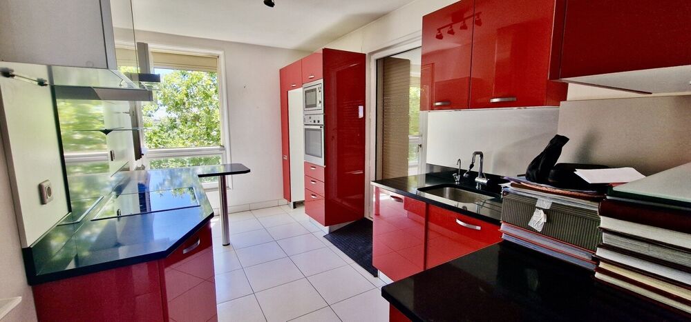 Montpellier Antigone Appartement T4 de 103 m² avec terrasse et garage
