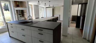  Maison � vendre 10 pi�ces 179 m�