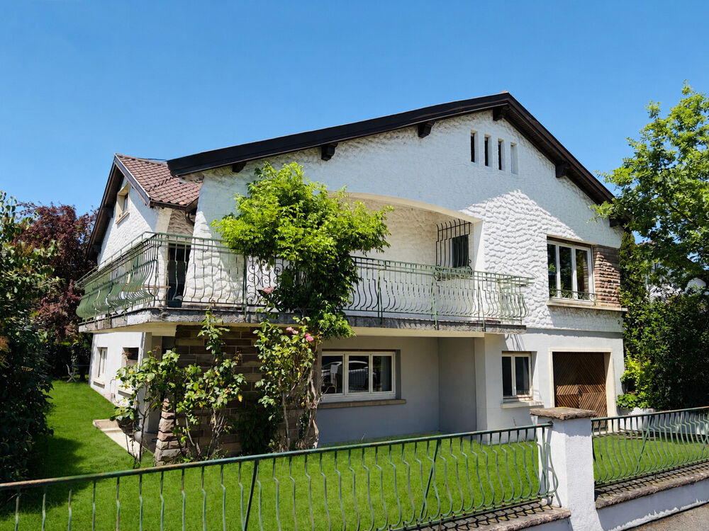 Lingolsheim  Grande maison familiale de 192 m² habitables, 7 chambres