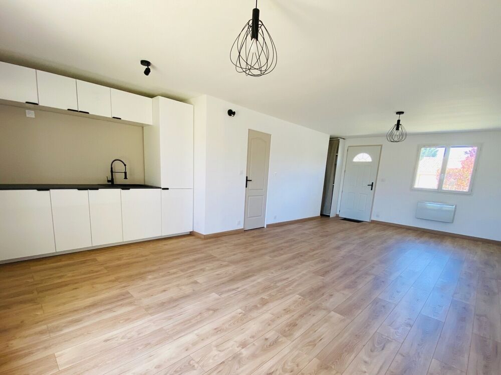 Vente Maison Maison rénovée de plain-pied avec 3 chambres et jardin – Hourtin Hourtin