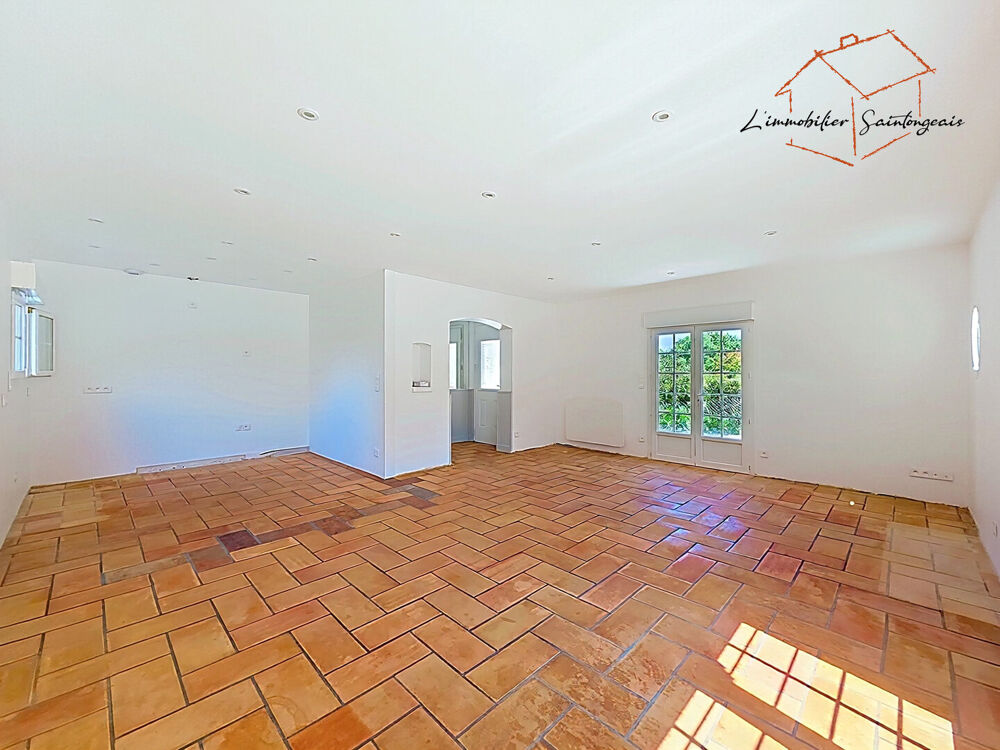 Vente Maison Maison de 1980 | 101 m² | 4 chambres | 690 m² | piscine Pons