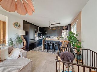  Appartement  vendre 4 pices 81 m