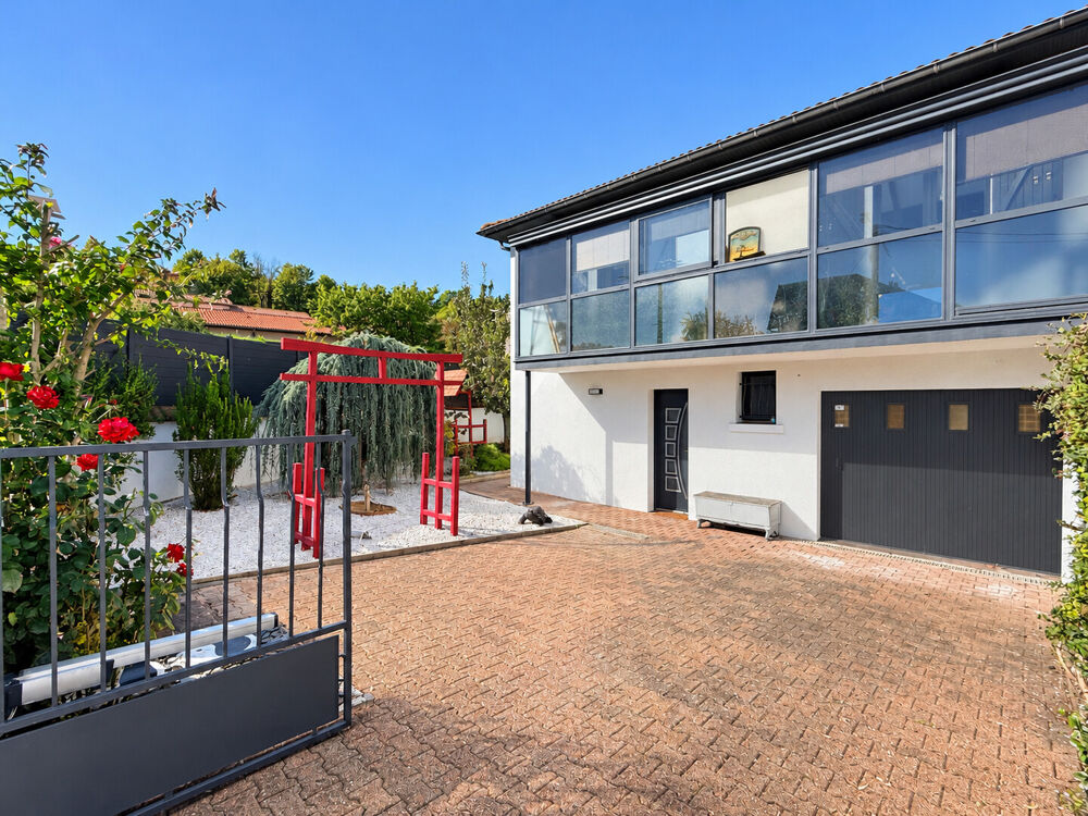 Vente Maison Aubière - Maison 145 m² - 4 chambres - Véranda - Garage - Jardin Aubière