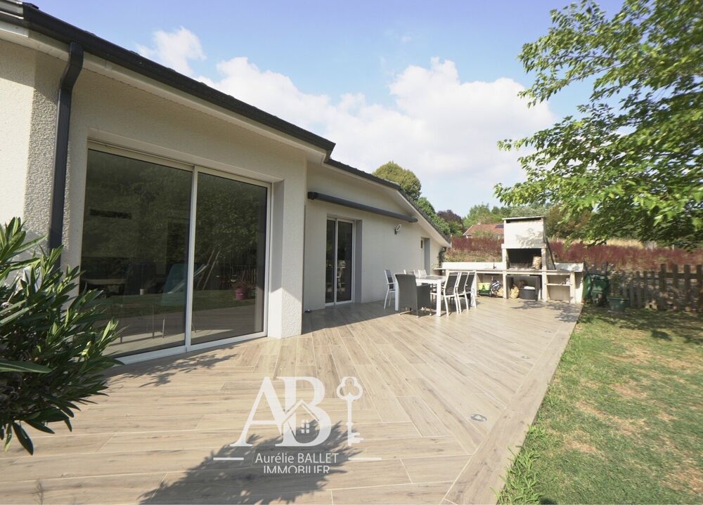 Contemporaine de plain pied -101 m2- finitions soignees