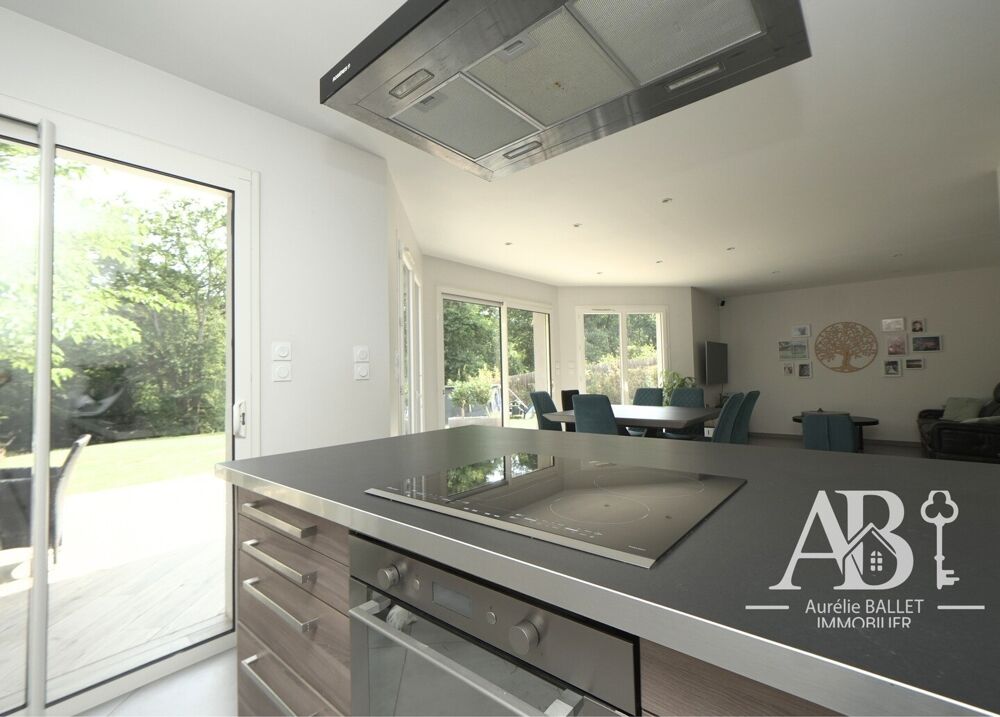 Vente Maison Contemporaine de plain pied -101 m2- finitions soignees Camarsac