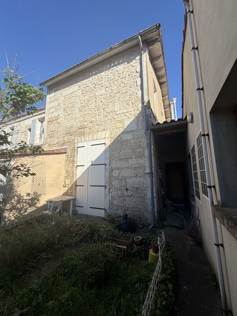 Vente Maison Maison en pierre avec garage et terrain à proximité de la bussate Angoulême