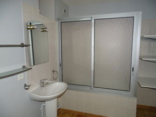  Immeuble à vendre 14 pièces 273 m²