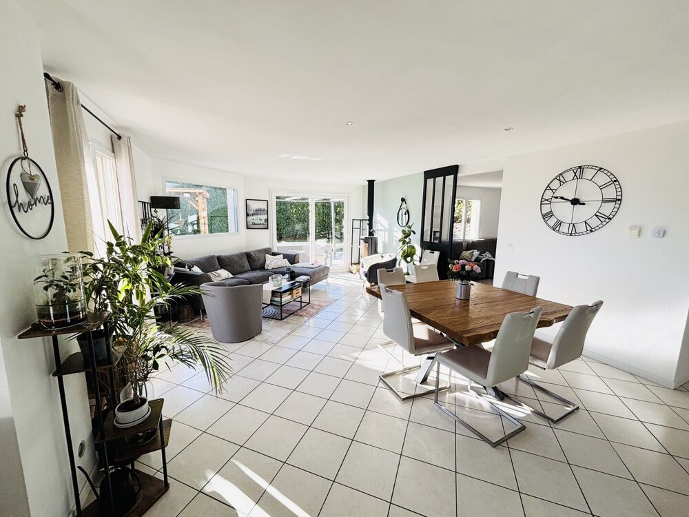  vendre  Maison Collonges (01550)